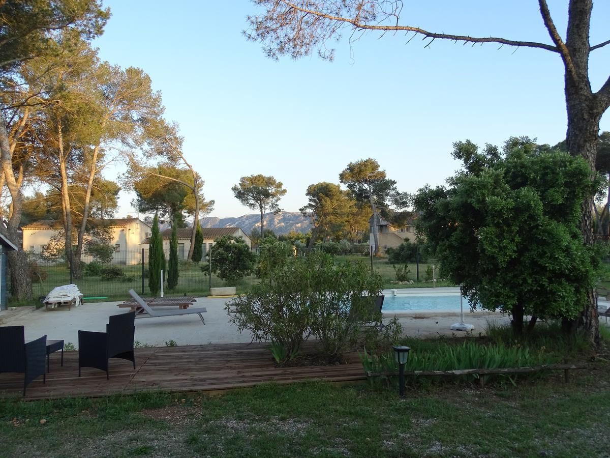 Hotel La Coudouliere Saint-Rémy-de-Provence Zewnętrze zdjęcie