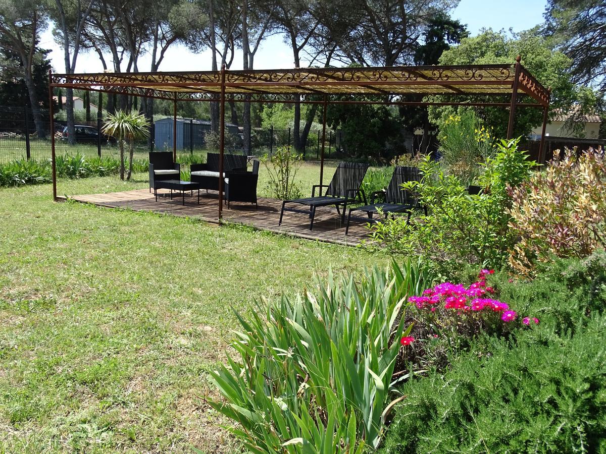 Hotel La Coudouliere Saint-Rémy-de-Provence Zewnętrze zdjęcie