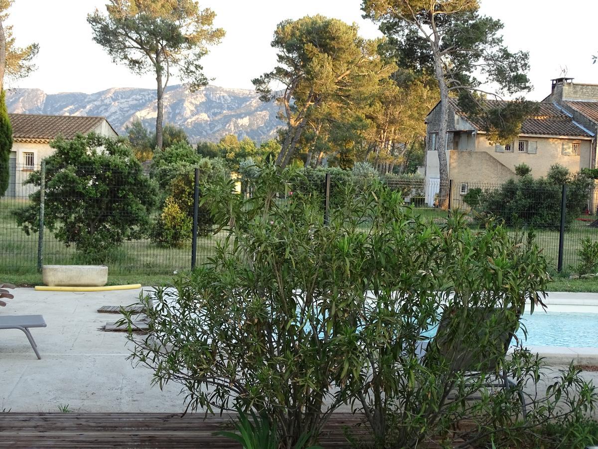 Hotel La Coudouliere Saint-Rémy-de-Provence Zewnętrze zdjęcie