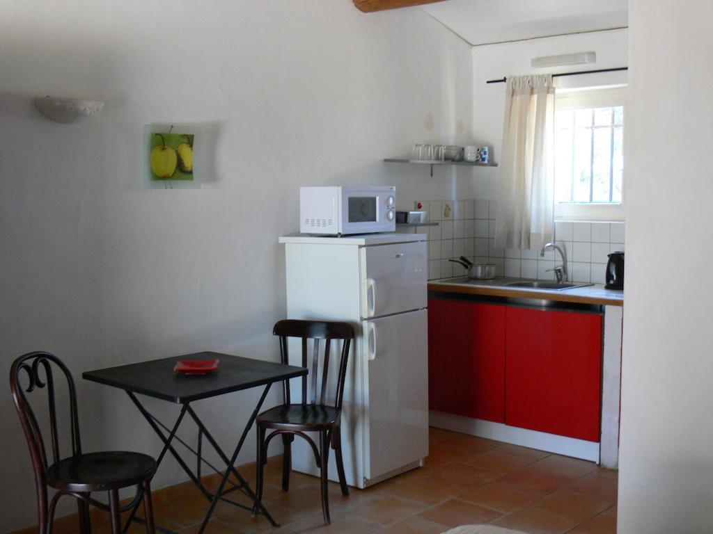 Hotel La Coudouliere Saint-Rémy-de-Provence Zewnętrze zdjęcie